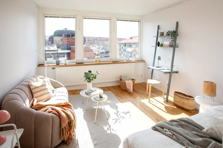 Västra Rönneholmsvägen 43A, bild 1 av 3